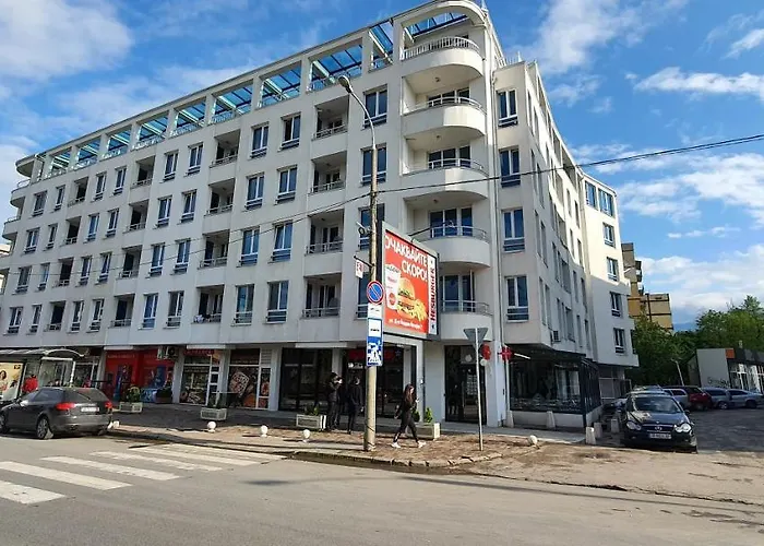 Colonel 941 Апартаменты София