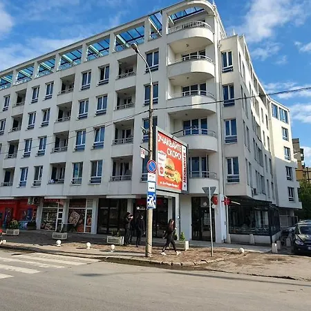 Colonel 941 Apartman Szófia