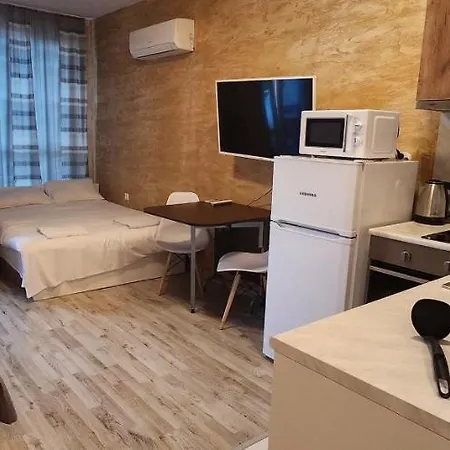 Apartman Colonel 941 *